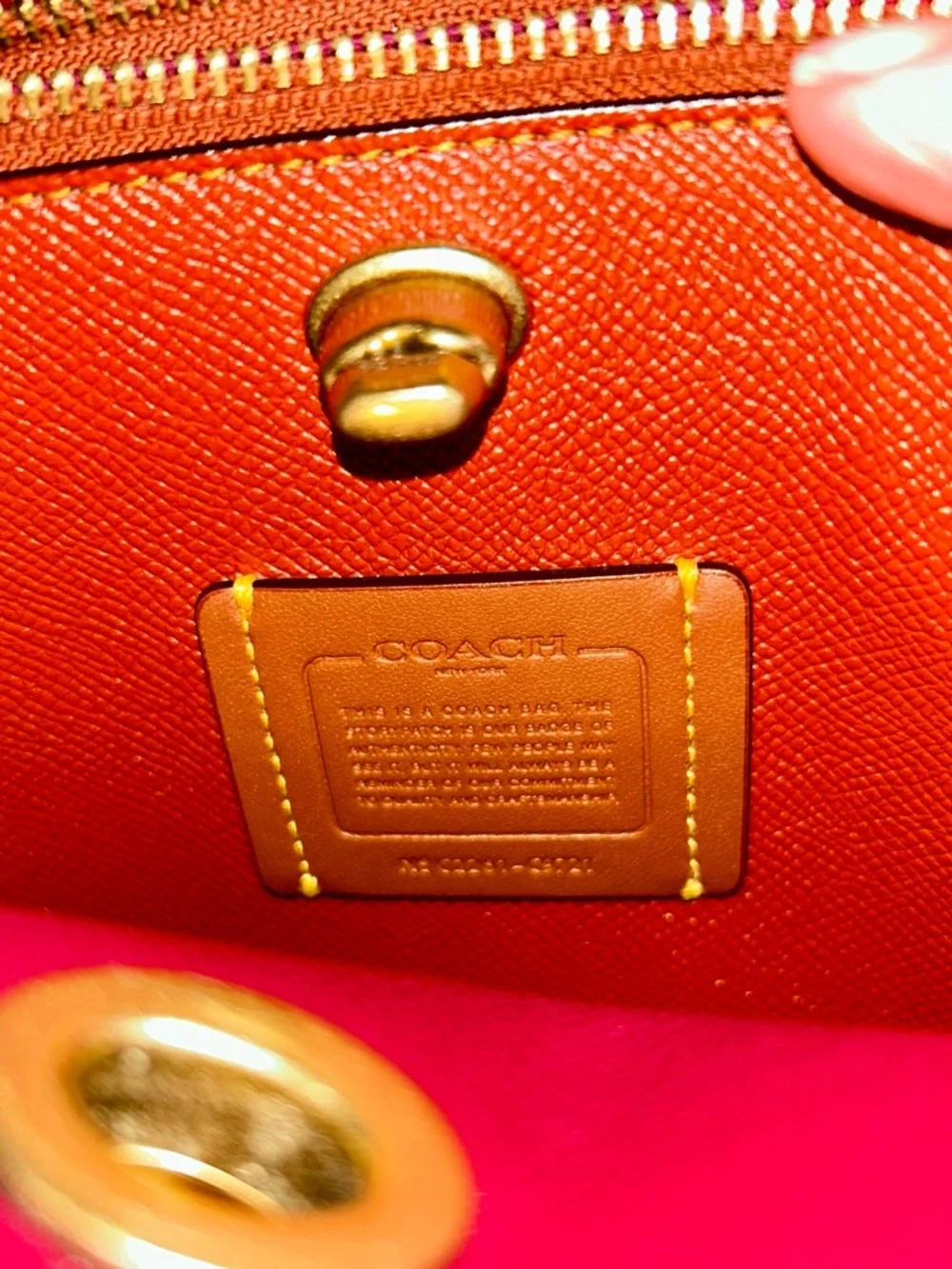 COACH Limited Edition, Willow Tote 24 In Signature Canvas With Floral Print - Picture 9 of 10